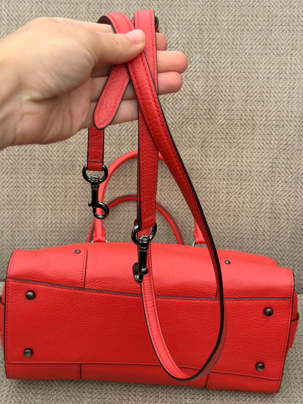 COACH Mercer 30 Satchel Crossbody Deep coral Pebble Grain Leather 37575 Handbag - Picture 5 of 9